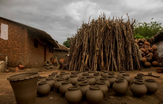 Local pottery village near Pench